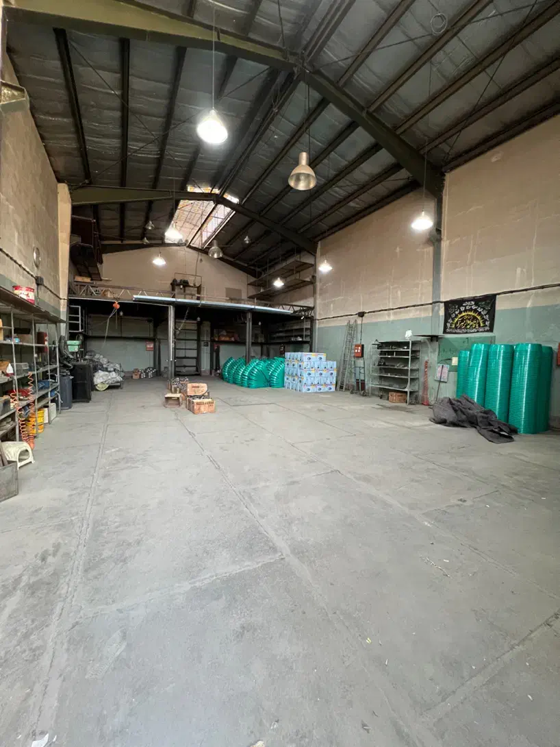 فروش سوله ۳۰۰متری شهرک صنعتی خاوران|فروش دفتر صنعتی، کشاورزی، تجاری|خاوران, |دیوار