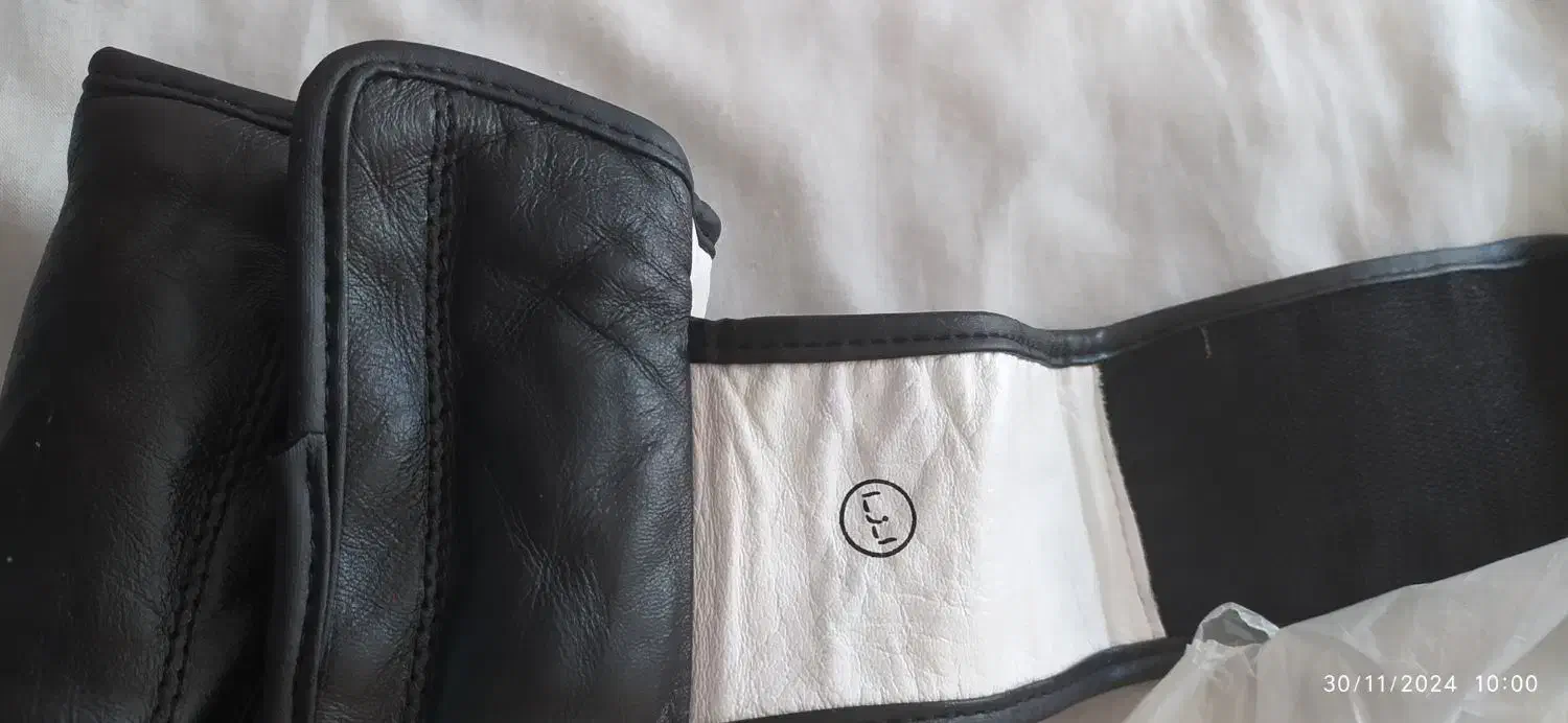 دستکش چرم اصل پاکستان|تجهیزات ورزشی|اصفهان, سروستان|دیوار