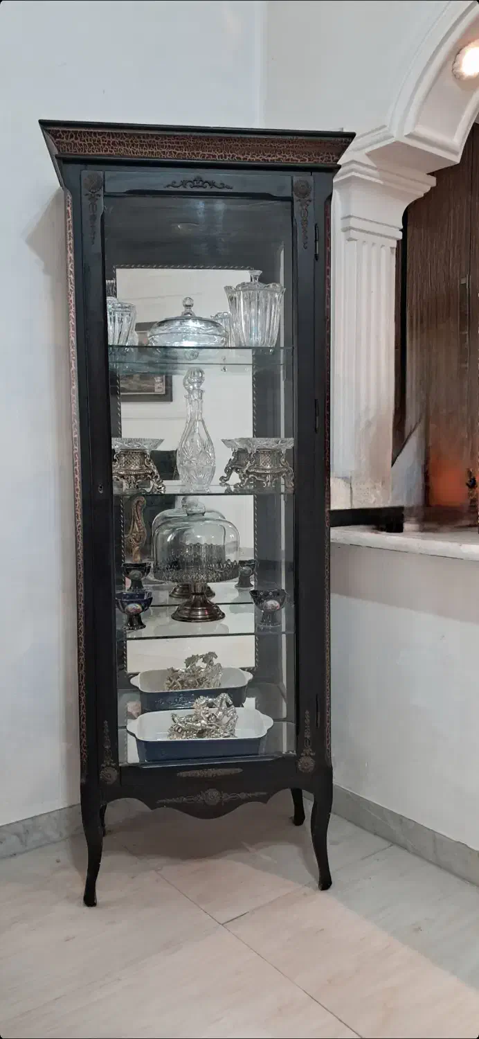 ویترین|بوفه، ویترین، کنسول|رشت, کوی حسینی|دیوار