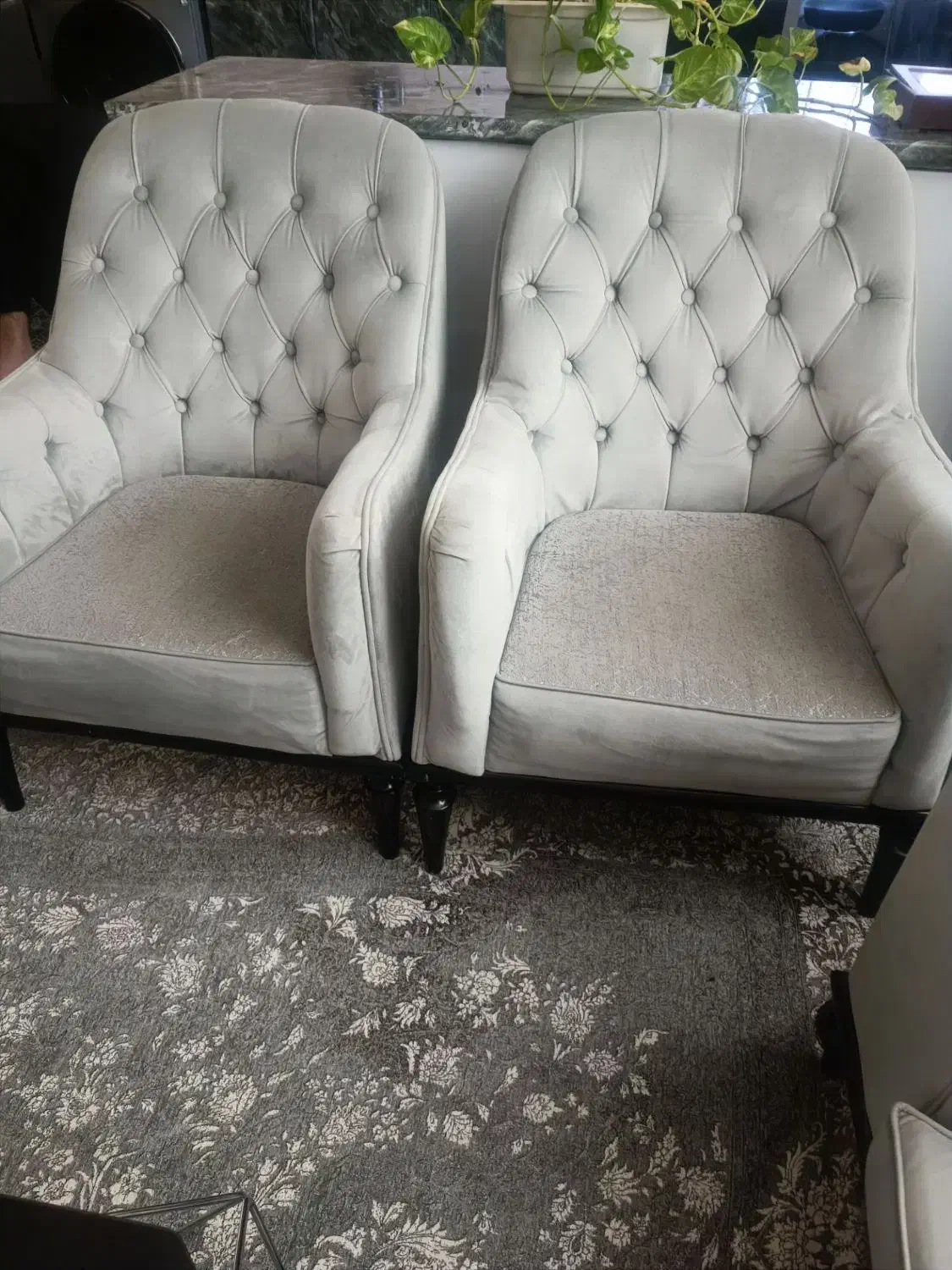 مبل ۴ نفره چستر|مبلمان خانگی و میز عسلی|قدس, شهرقدس|دیوار