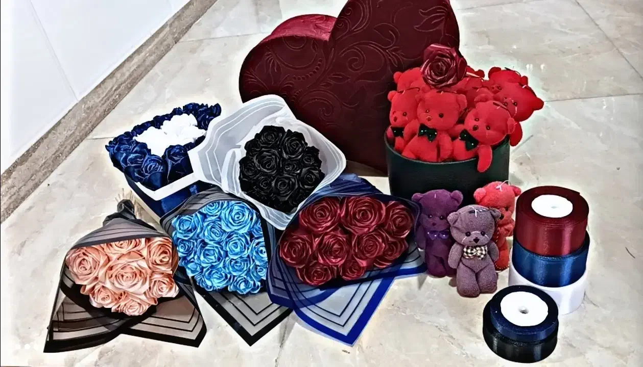 گل روبانی|گل مصنوعی|مرند, |دیوار