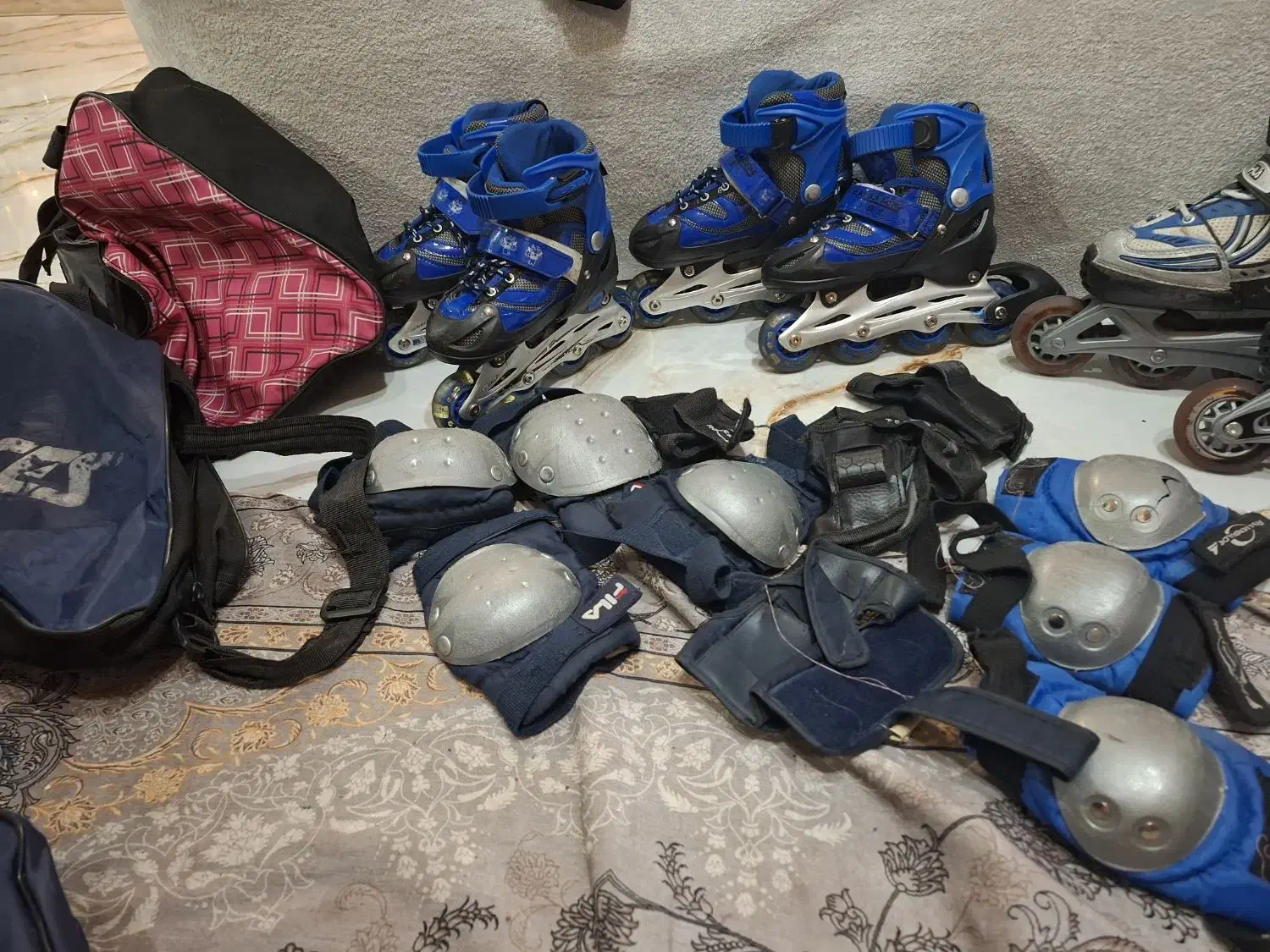 سه عدد اسکیت با لوازم|دوچرخه، اسکیت، اسکوتر|تهران, خواجه نظام الملک|دیوار