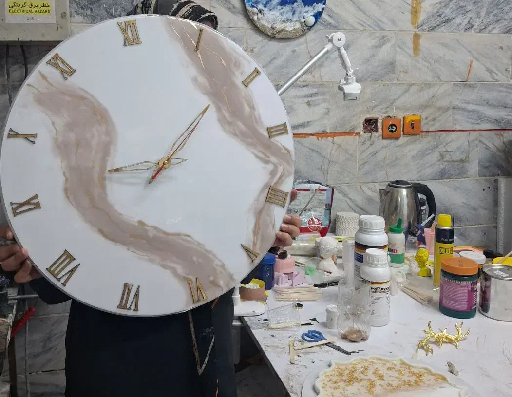 اموزش  رزین و سنگ مصنوعی و تابلوی ماه|خدمات آموزشی|مشهد, امامیه (شهرک غرب)|دیوار