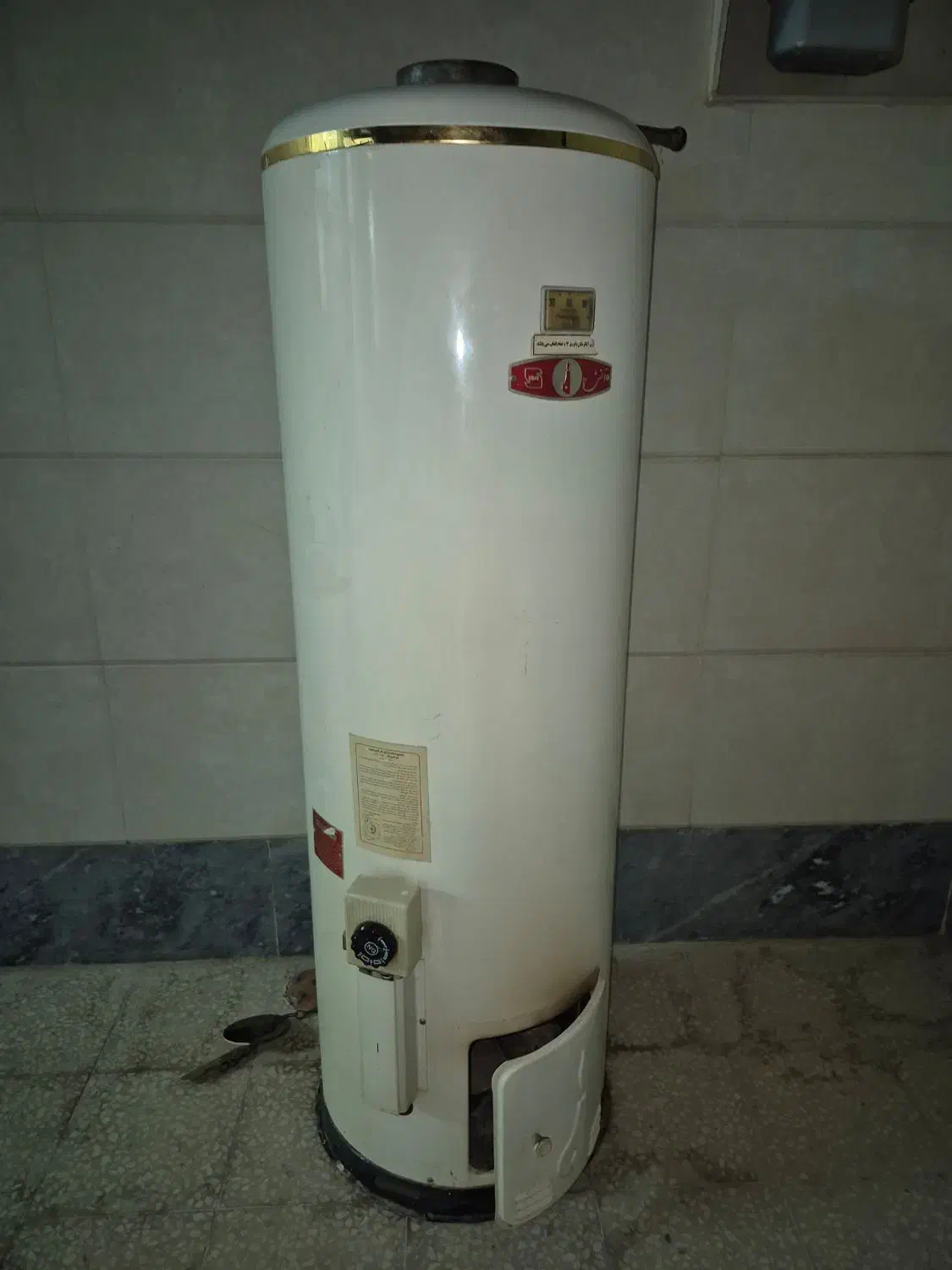 آبگرم کن|آبگرمکن، پکیج، شوفاژ|قم, شاه ابراهیم|دیوار