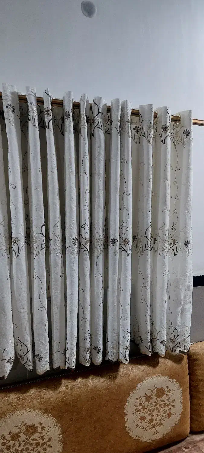 پرده|پرده، رانر، رومیزی|گچی, |دیوار