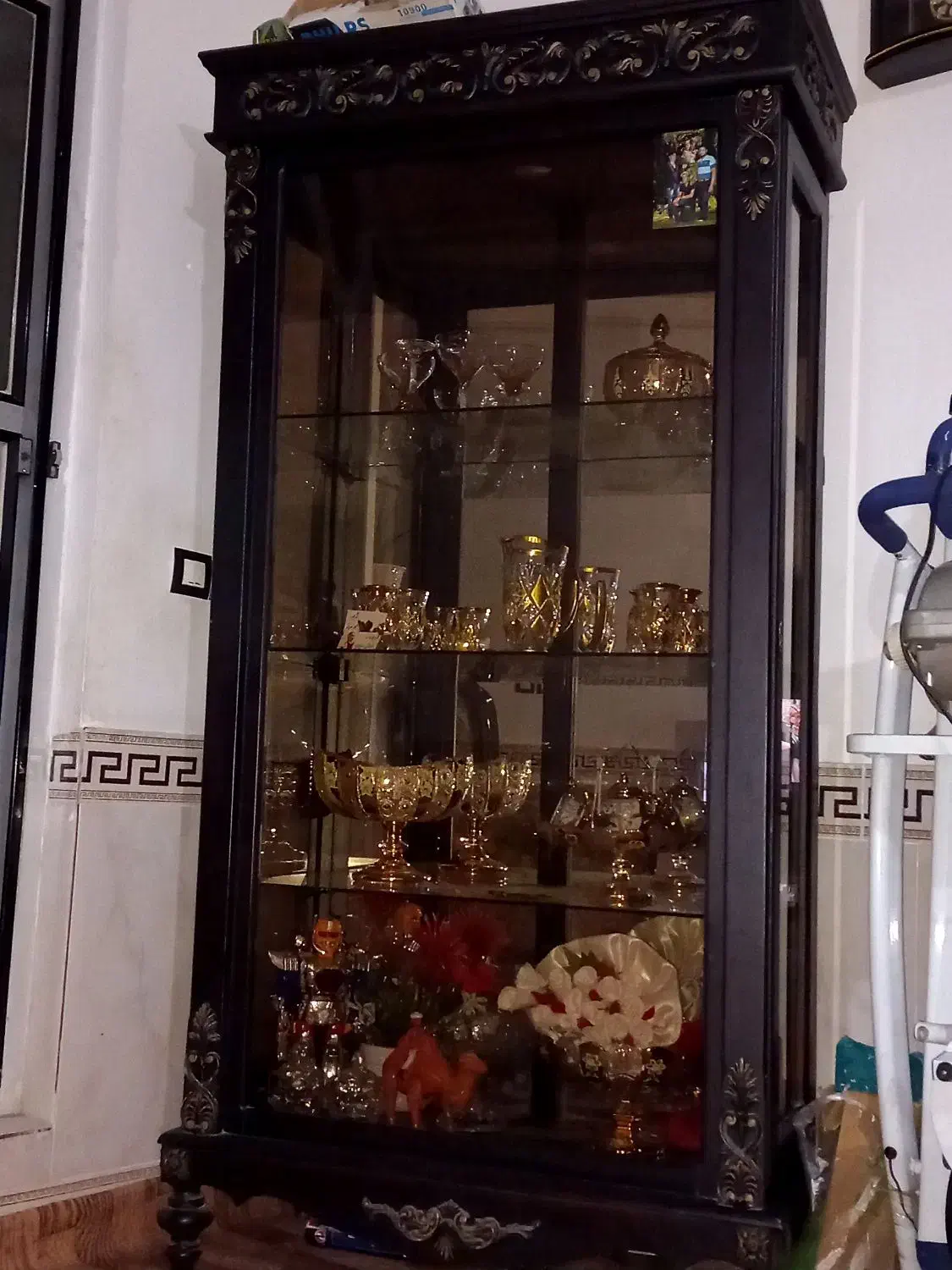 فروشی|بوفه، ویترین، کنسول|تاکستان, |دیوار