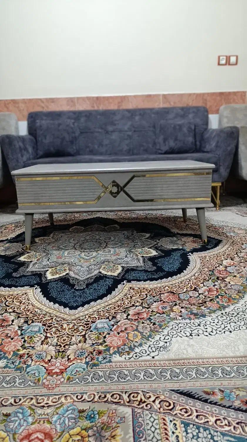 مبلمان|مبلمان خانگی و میز عسلی|قم, شهرک امام حسین|دیوار