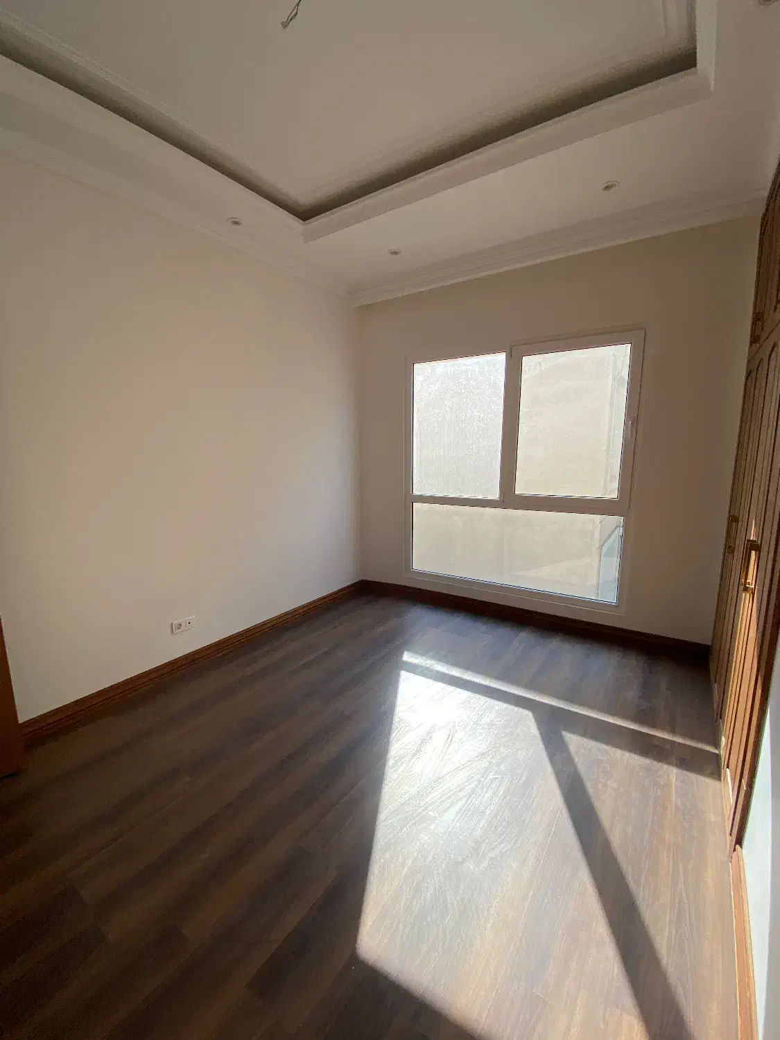 اجاره واحد ۱۶۰متری الهیه ۳خواب نوساز زیر قیمت