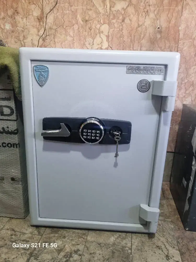 گاوصندوق گنجینه مدل GS750 در حد گاو صندوق ضدسرقت|ابزارآلات|تهران, نعمت‌آباد|دیوار