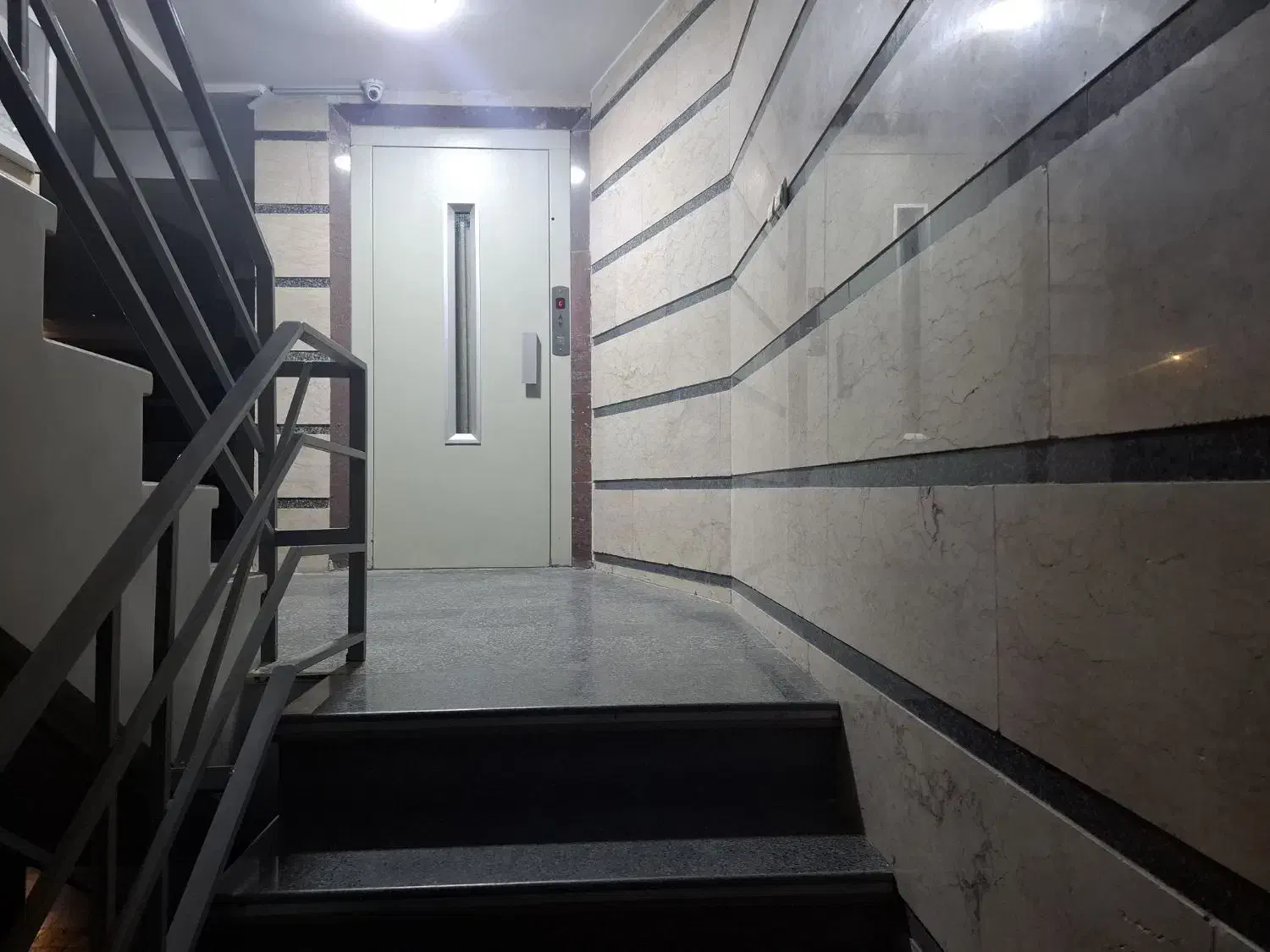 آپارتمان ۹۵ متری|اجارهٔ آپارتمان|تهران, شهرک یاس|دیوار