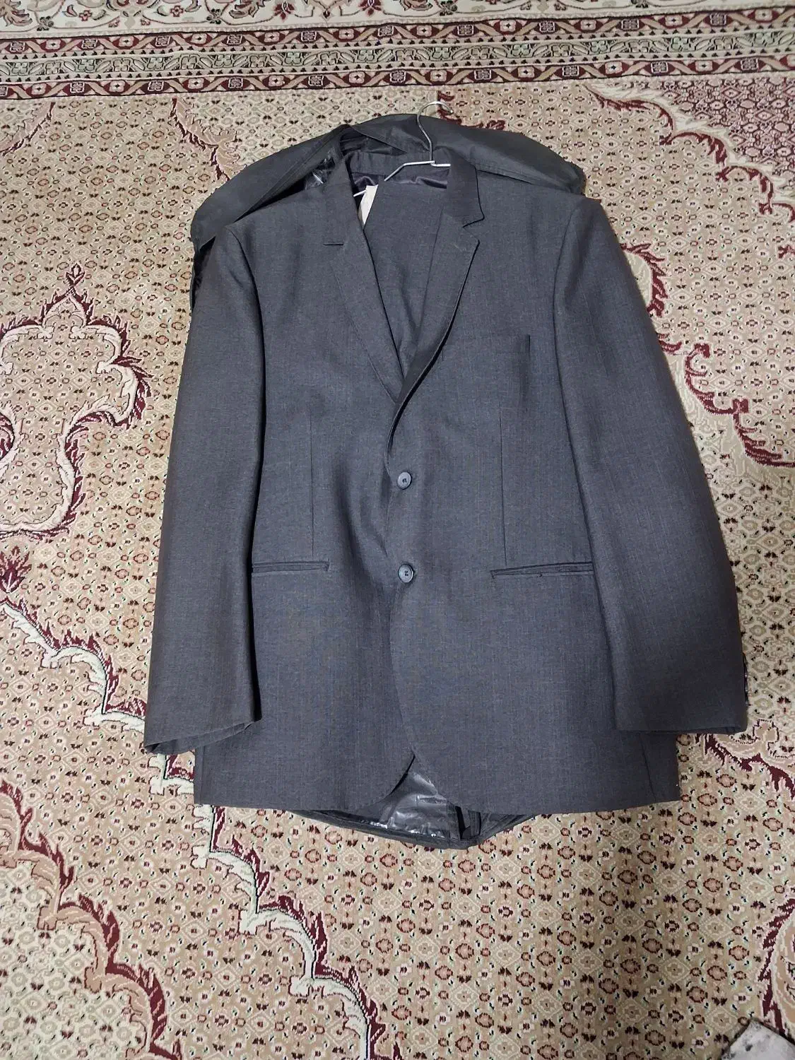 کت وشلوار|لباس|ایوانکی, |دیوار