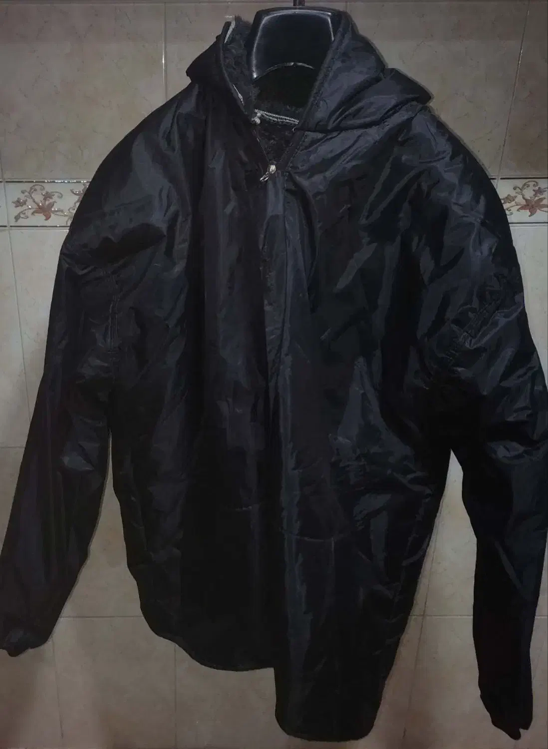 تعدادی پیراهن مردانه وشلوار مردانه وکابشن|لباس|همدان, |دیوار