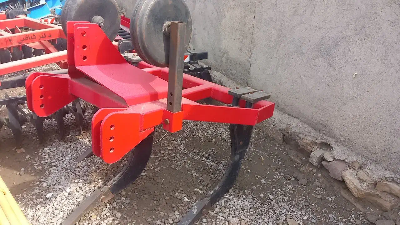 تراکتور زیرشکن خشک|ماشینآلات صنعتی|قلندر آباد, |دیوار