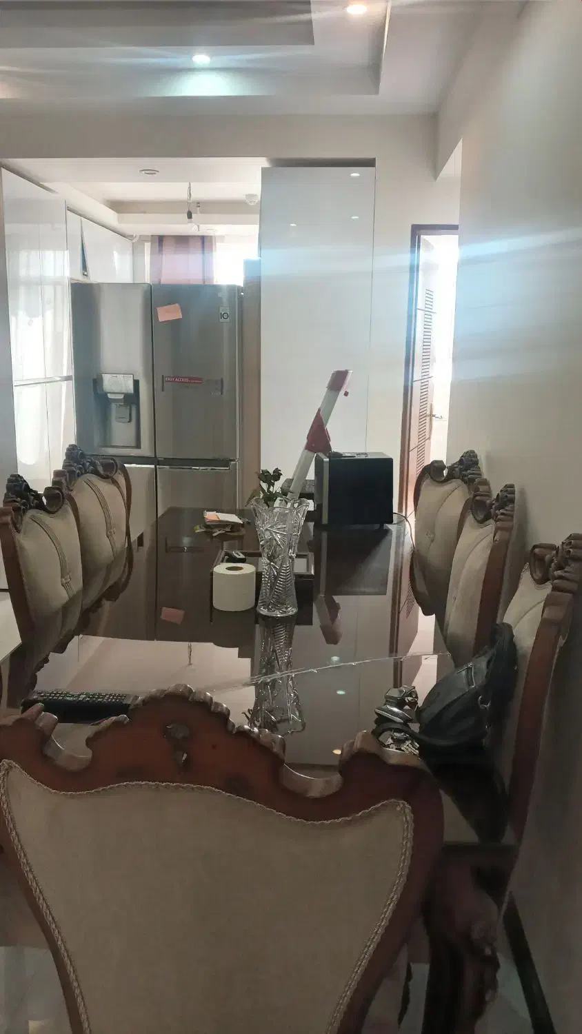 آپارتمان ۱۰۵ متری ۳ خوابه نوساز خ ۴۲