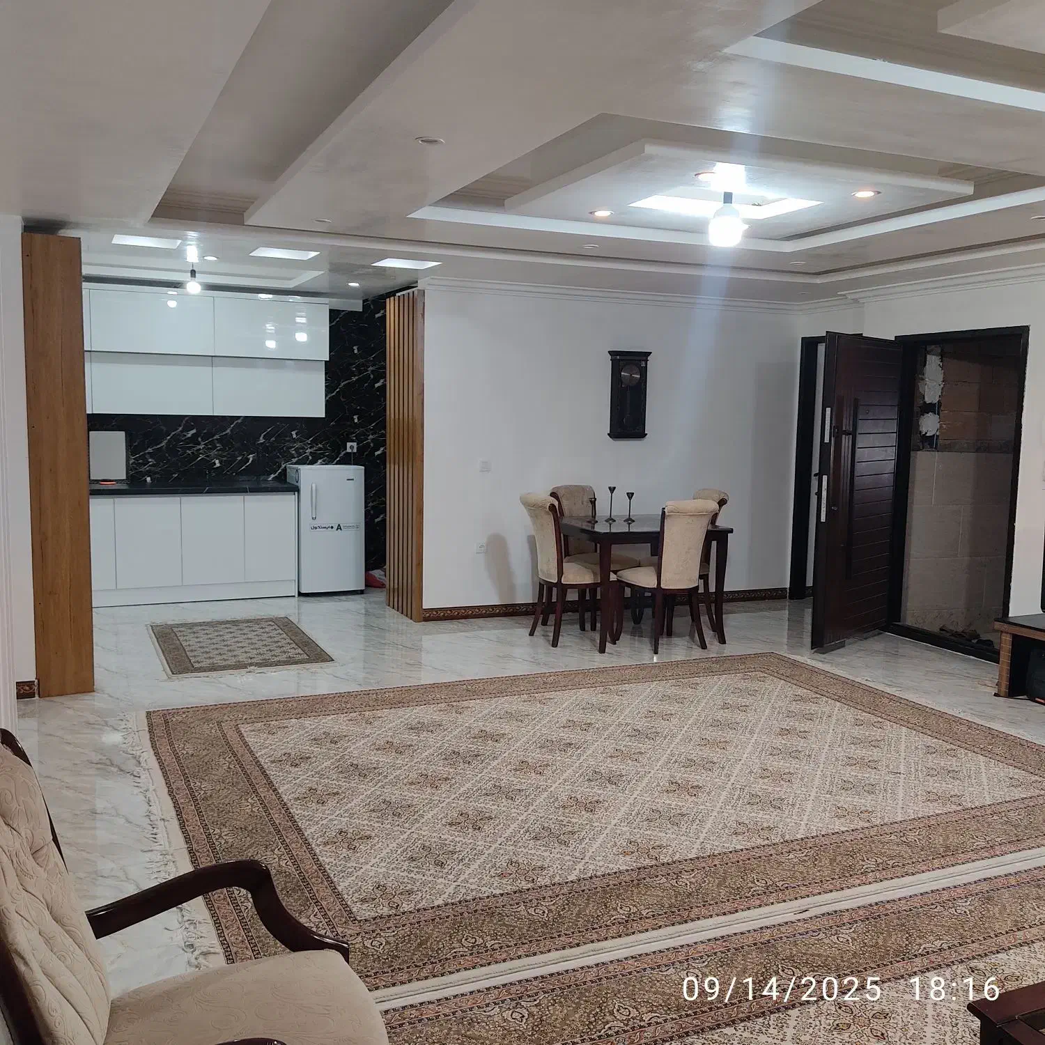 اجاره آپارتمان دو خواب در روستای سنگده|اجارهٔ آپارتمان|فریم, |دیوار