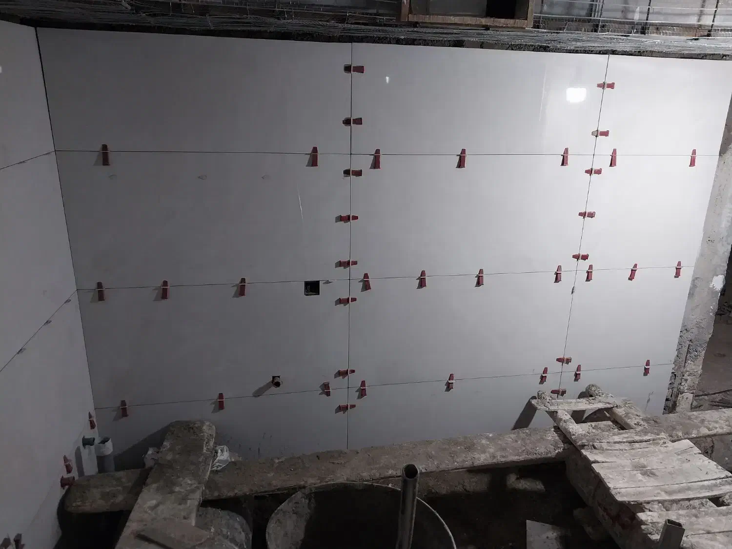 کاشی کار و  سرامیک کار|استخدام معماری، عمران و ساختمانی|نیشابور, سرآب کوشک|دیوار