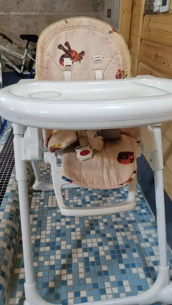 صندلی غذا کاملا سالم|تخت و صندلی بچه|صومعهسرا, |دیوار