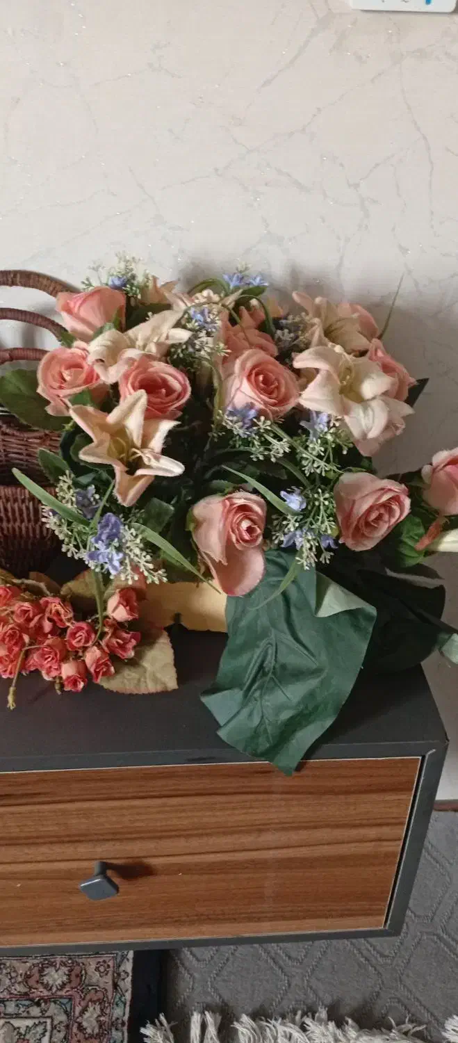 گل مصنوعی|گل مصنوعی|مشهد, سیس‌آباد|دیوار