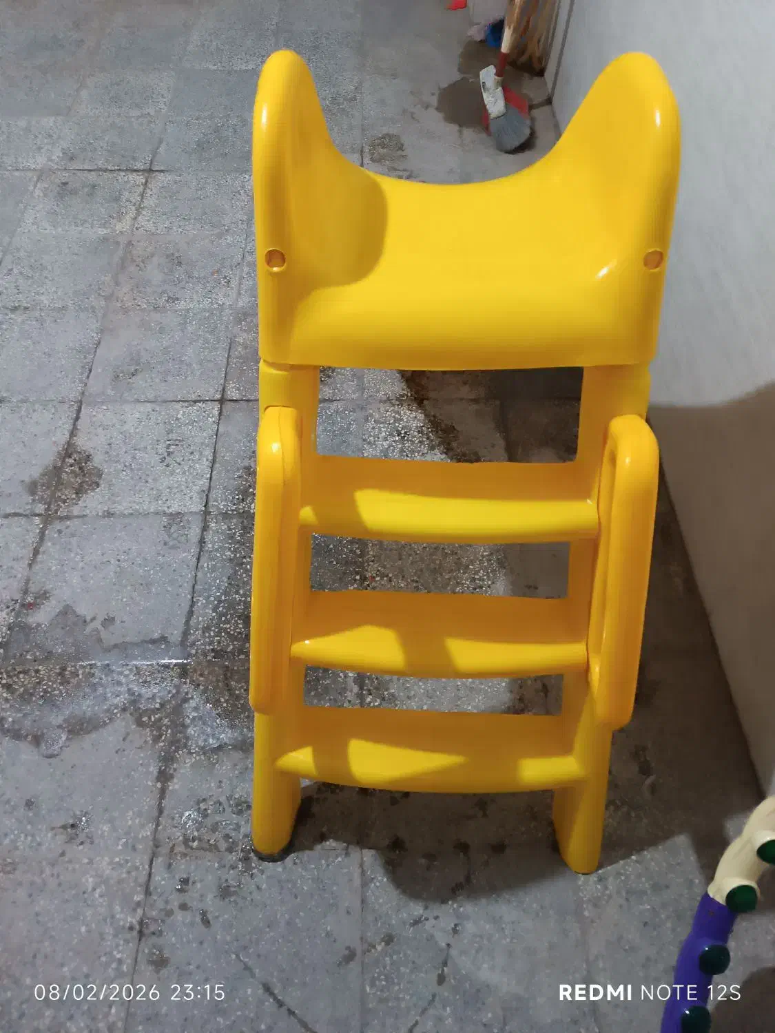 سرسره|اسباب‌بازی بچه|شیروان (خراسان), |دیوار