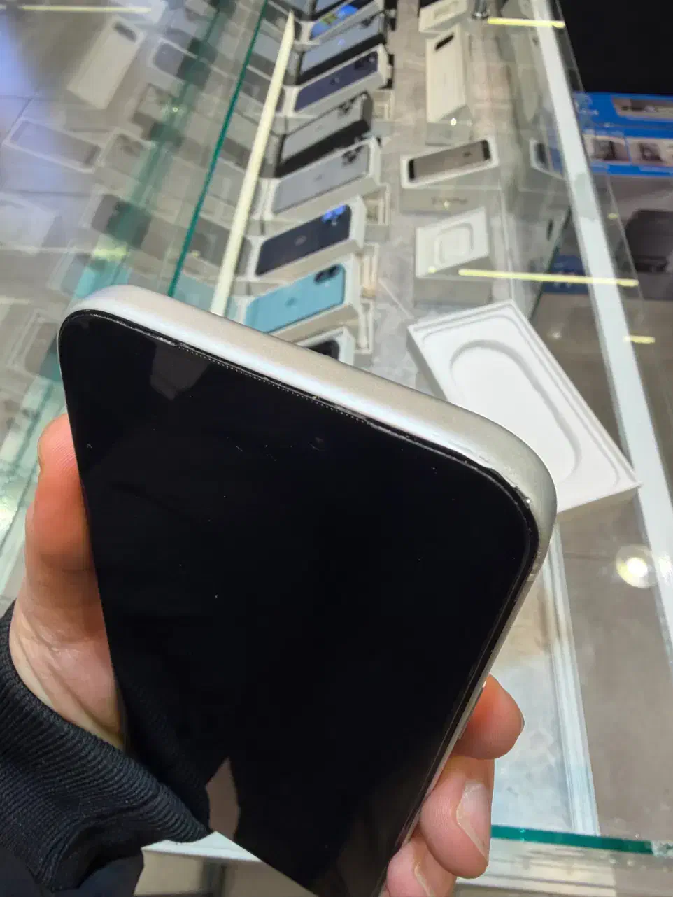 iphone 17 Pro max (ایفون ۱۷ پرو مکس در حد)|موبایل|مشهد, احمدآباد|دیوار