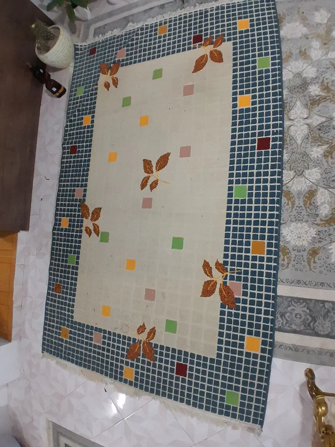 ۳تا فرش با هم مفت|فرش|آشخانه, |دیوار