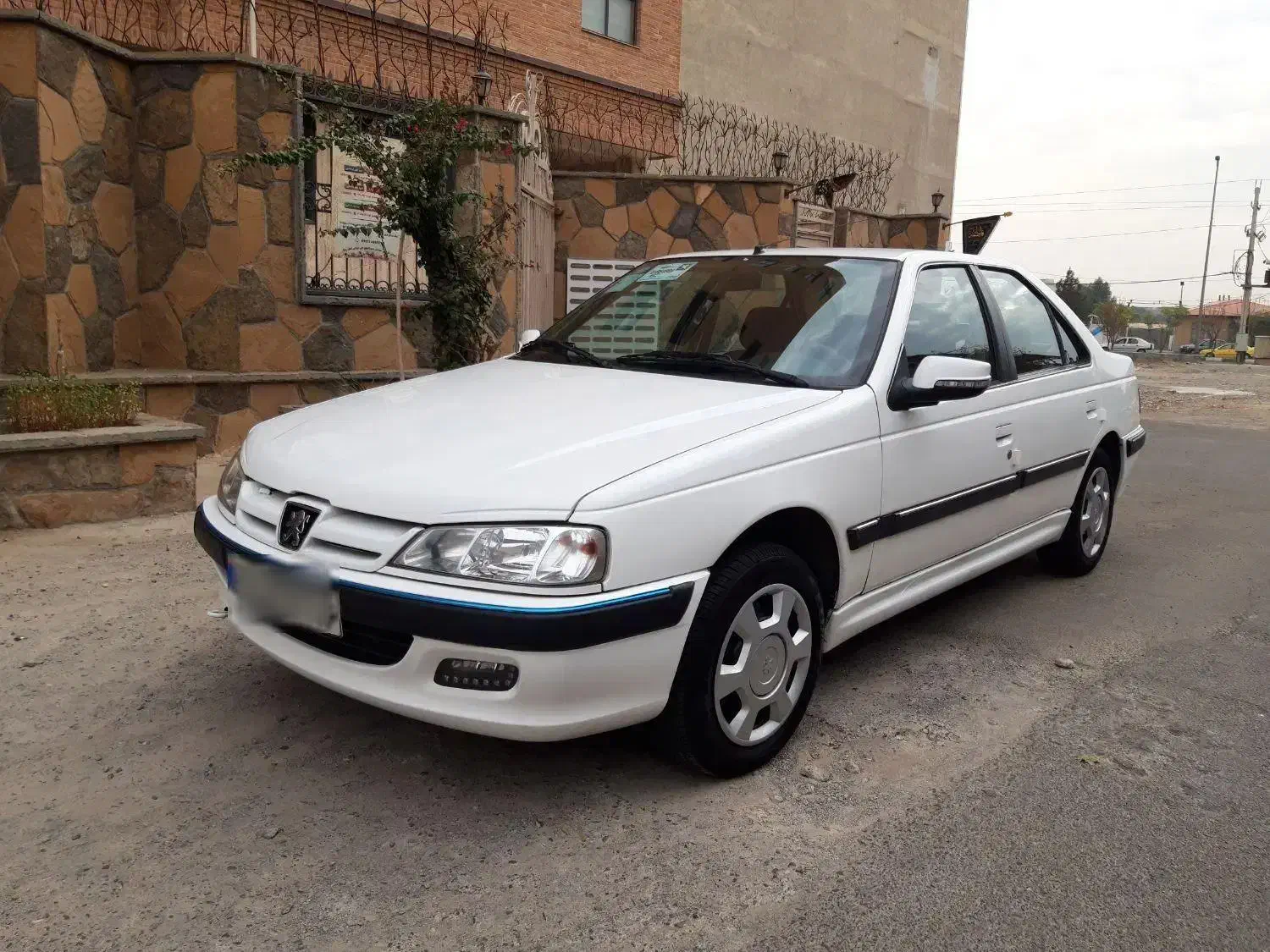 پژو پارس سال سفارشی ۱۴۰۲ به روییت صفر سیمی|خودرو سواری و وانت|قم, چهل درخت|دیوار