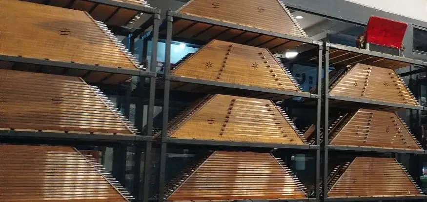 سنتور هفت دستگاه|سازهای سنتی|اندیشه, اندیشه فاز ۱|دیوار