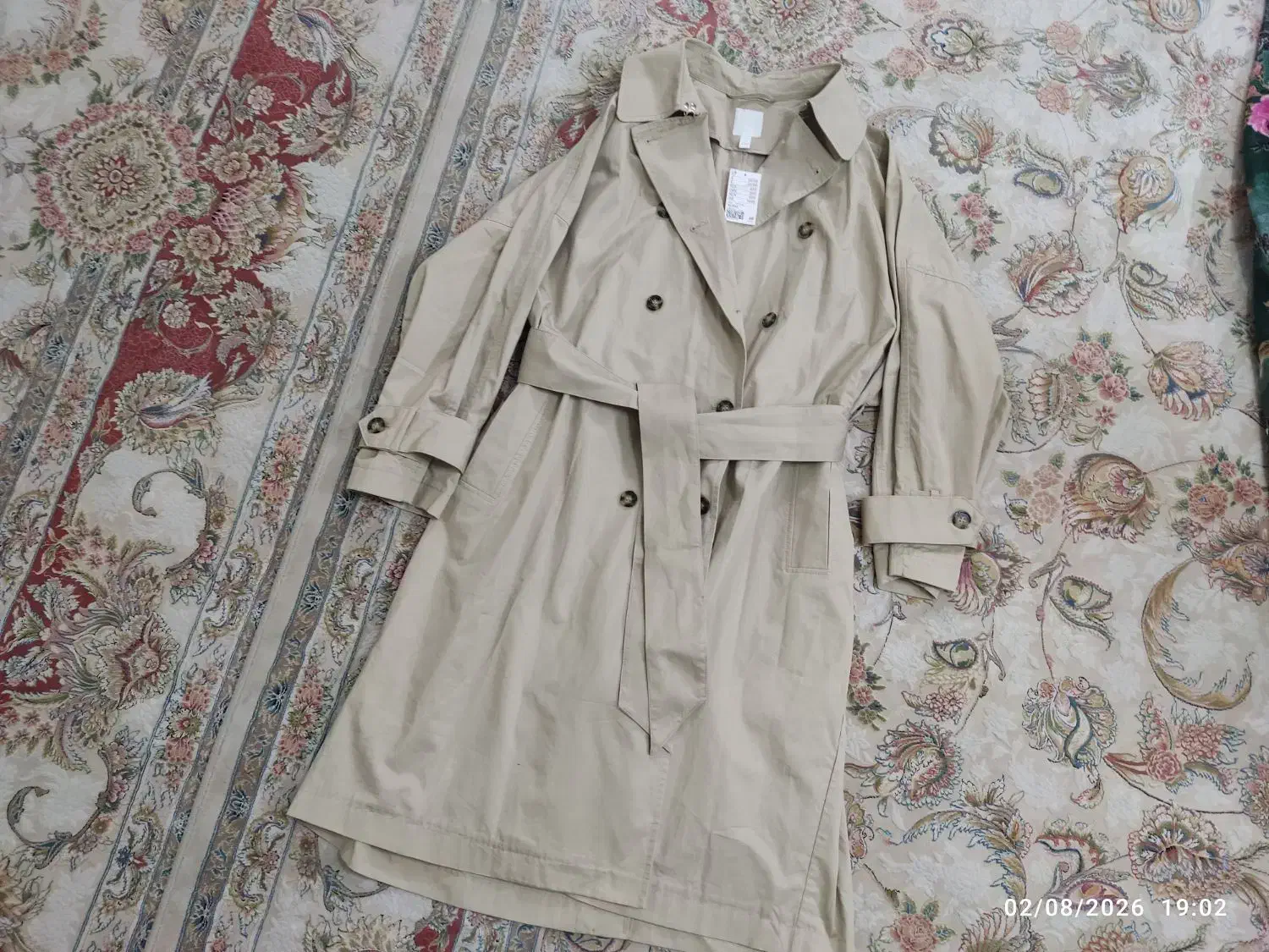 کت بهاره|لباس|مشهد, هنرستان|دیوار