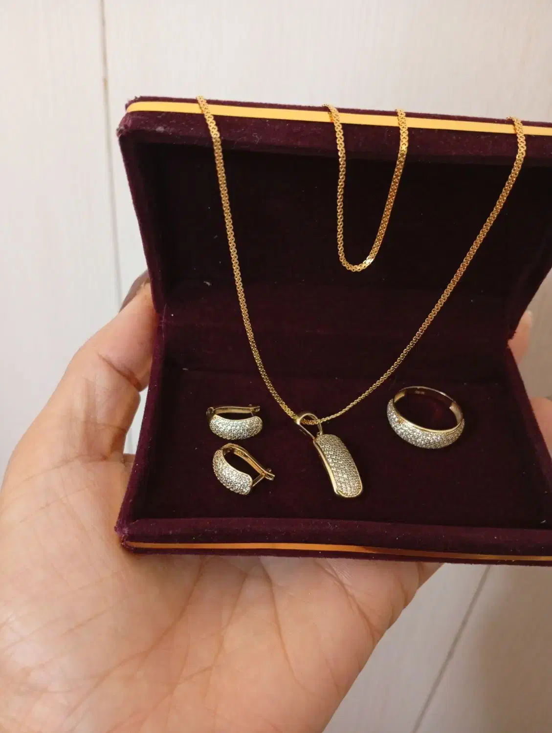 طلا نیم،ست|جواهرات|شهرکرد, |دیوار