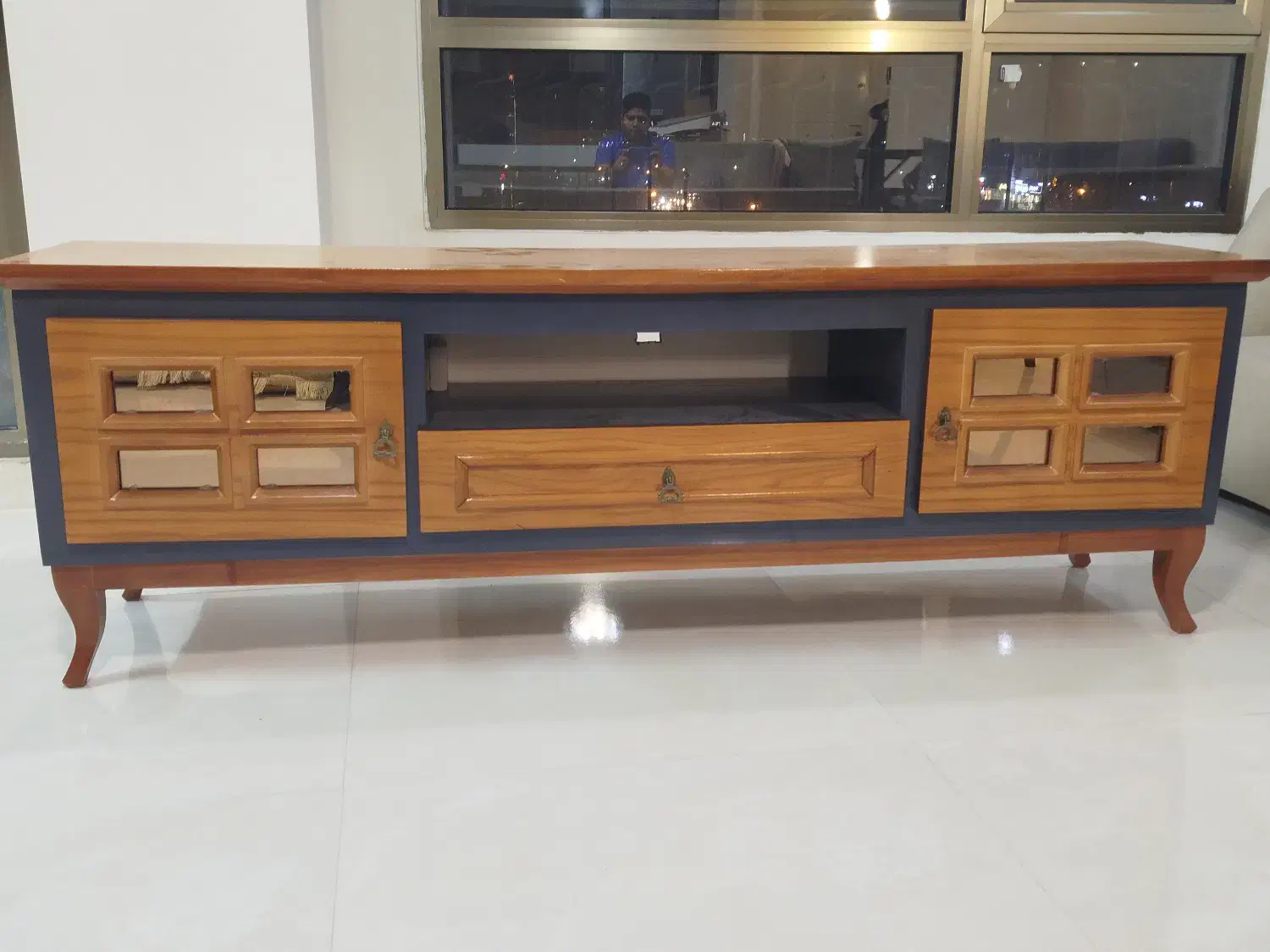 میز تلویزیون و کنسول چوب با آینه|میز تلویزیون|مشهد, الهیه|دیوار