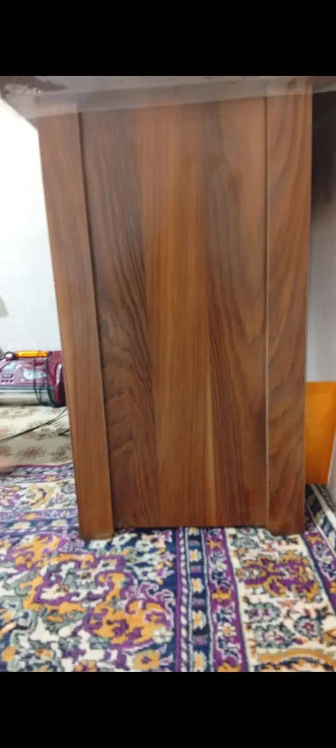 میز|میز تحریر و کامپیوتر|تبریز, |دیوار