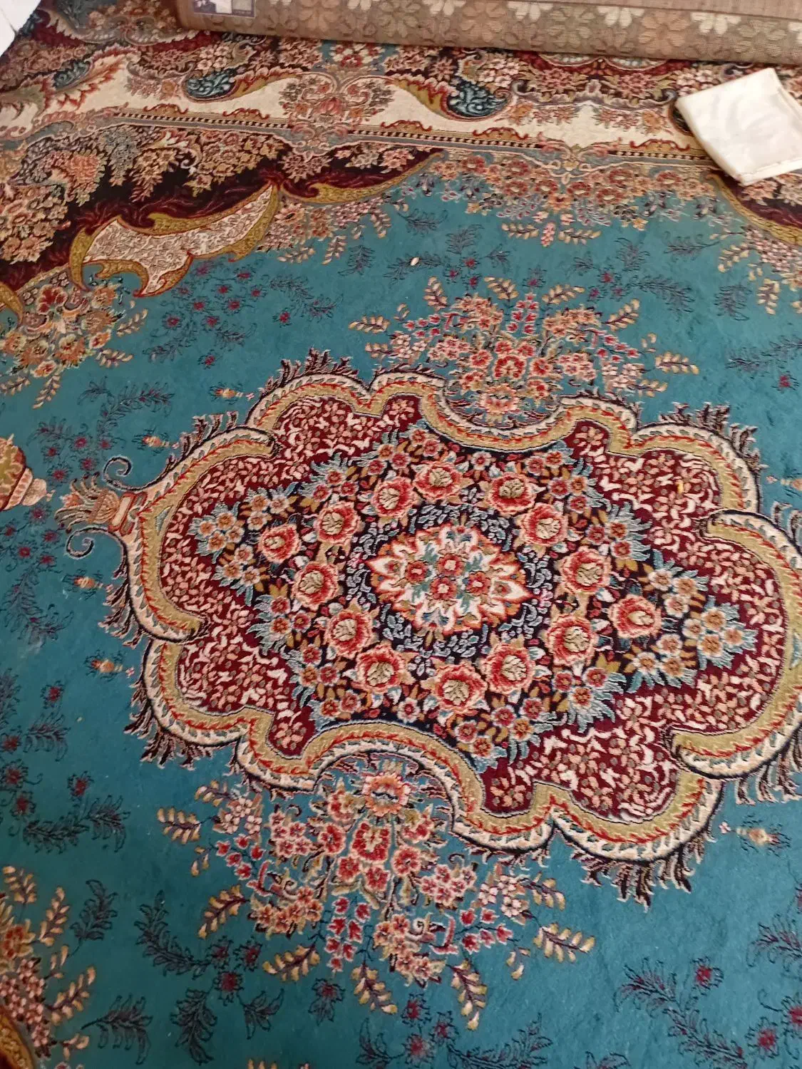 فروش فرش وپرده مخملی باتورش|فرش|سیب و سوران, |دیوار