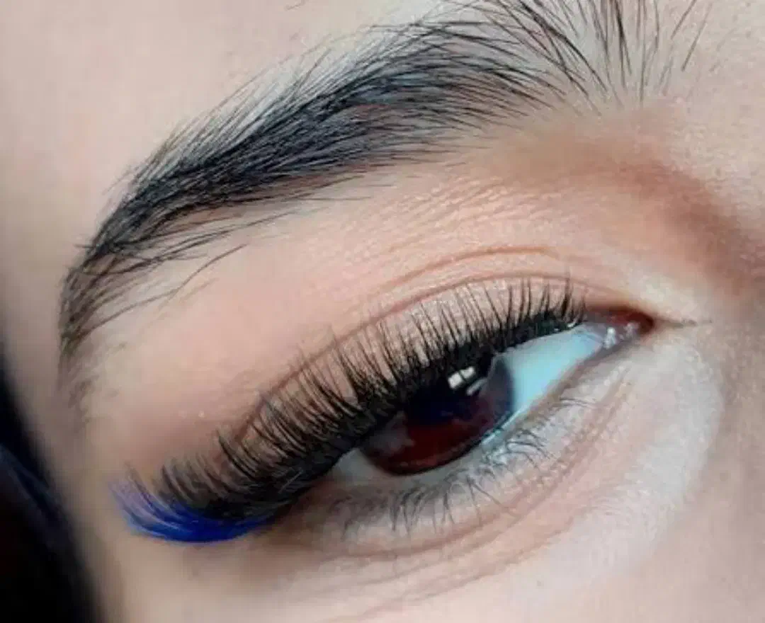 کاشت مژه موقت /با بهترین متریال /ماندگاری 3هفته|خدمات آرایشگری و زیبایی|تربت جام, کلالی|دیوار