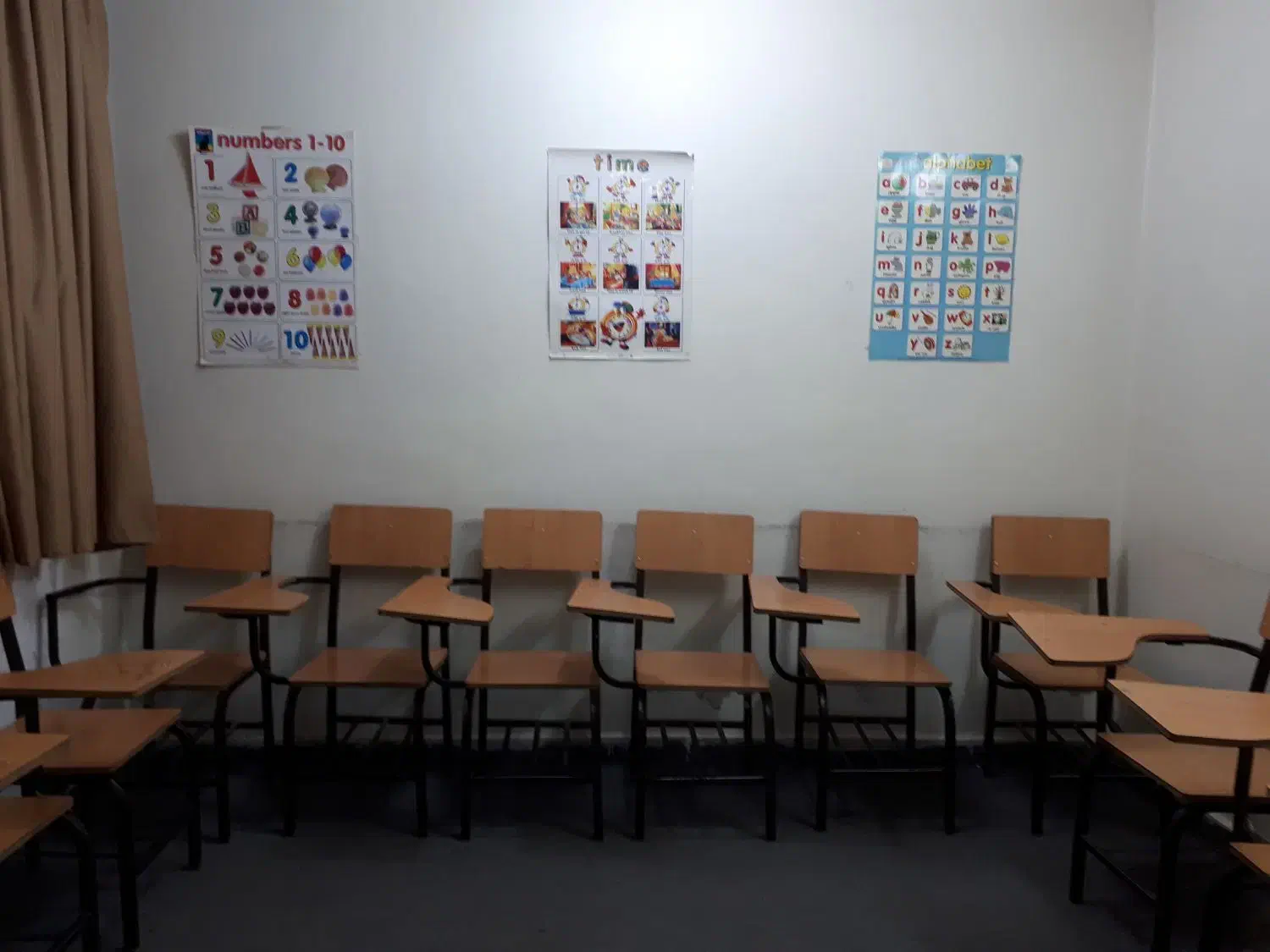 فضای آموزشی و کلاس|اجارهٔ کوتاه‌مدت دفتر کار و فضای آموزشی|اهواز, ۳۰ متری|دیوار