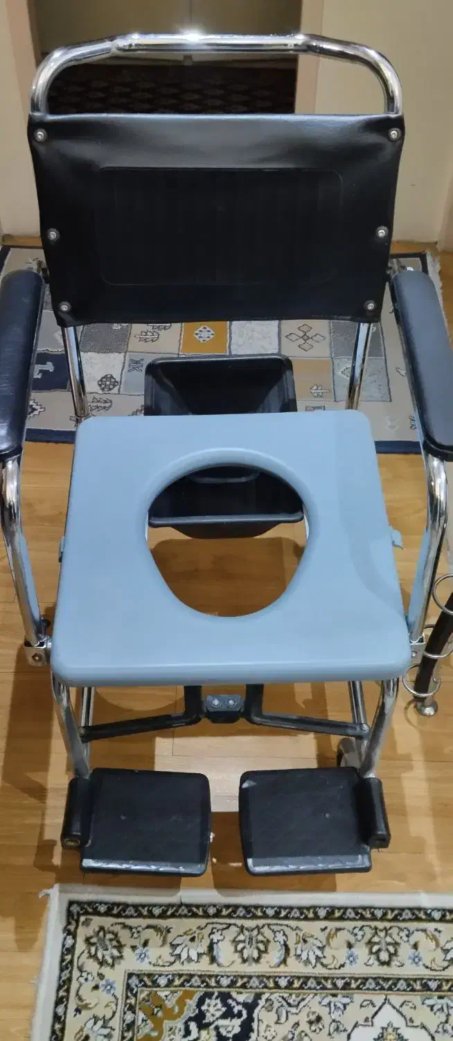 ویلچر تاشو حمام درحدنو|آرایشی، بهداشتی، درمانی|تهران, فدک|دیوار