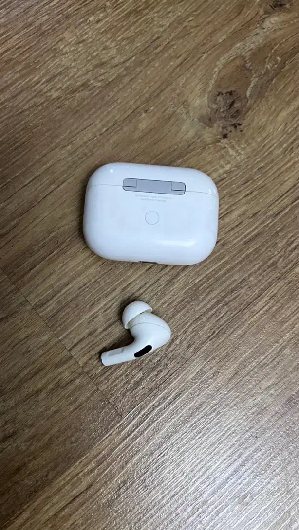 ایرپاد پرو ۱ اصلی|لوازم جانبی موبایل و تبلت|رشت, چله خانه|دیوار