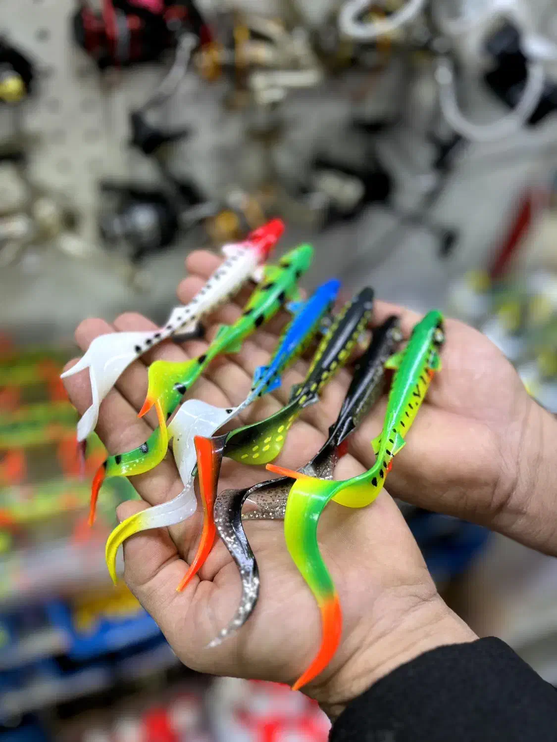 طعمه دم خروسی ۱۵ سانت مخصوص اردک ماهی|ماهیگیری|تبریز, |دیوار