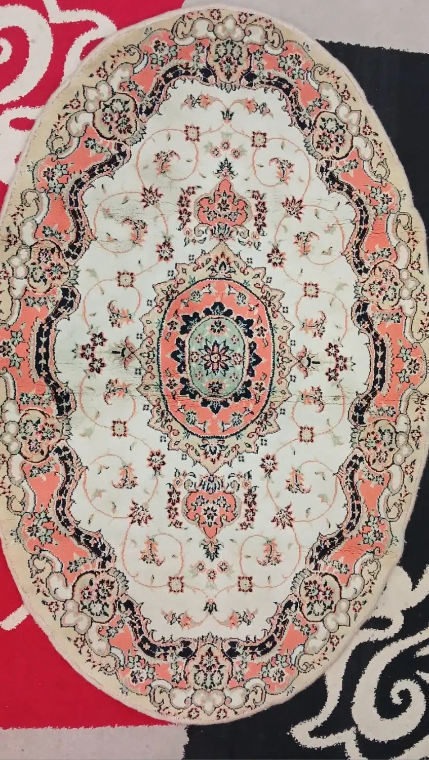 فرش بیضی|فرش|تبریز, |دیوار