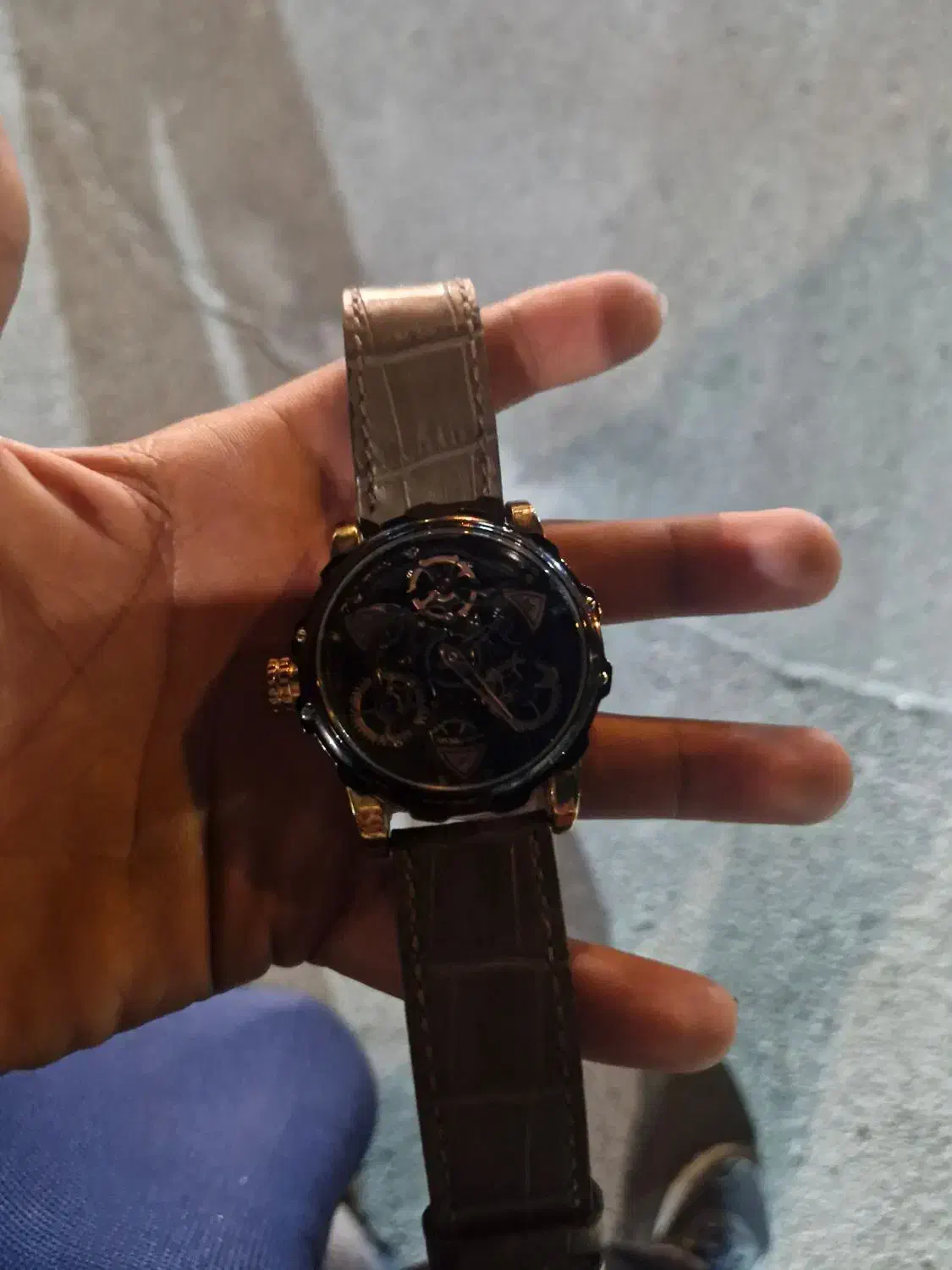 ساعت|ساعت|کرج, شهرک اوج|دیوار