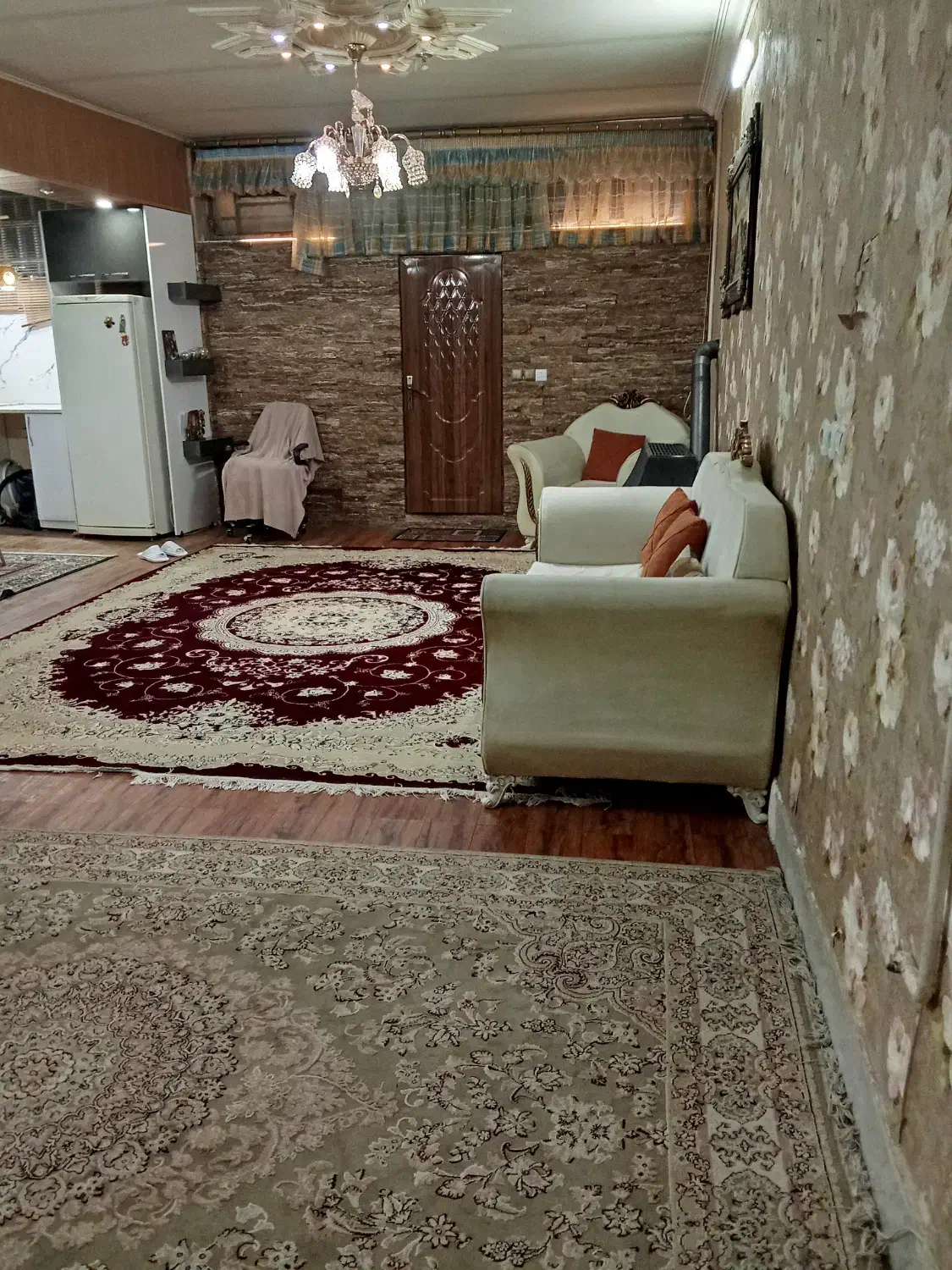 سوییت محدوده ی خیام جنب هتل دژ|اجارهٔ کوتاه‌مدت آپارتمان و سوئیت|نیشابور, خیام|دیوار