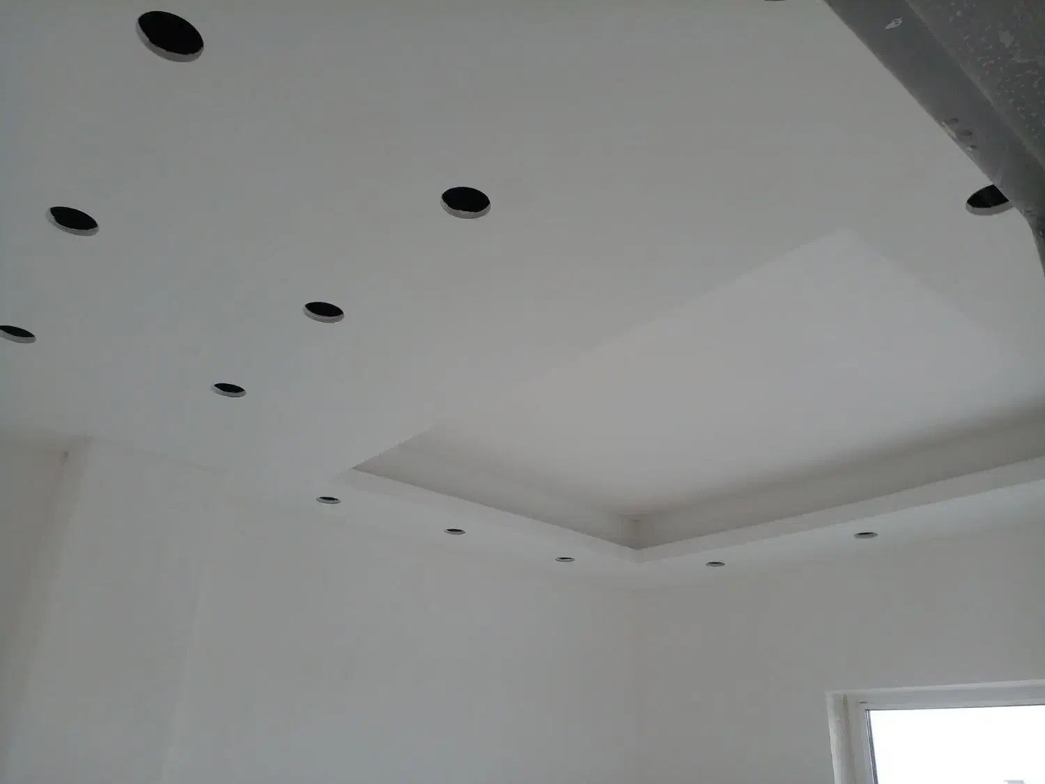 نقاشی وخدمات ساختمانی بانازلترین قیمت|خدمات پیشه و مهارت|لاهیجان, شیخ زاهد|دیوار