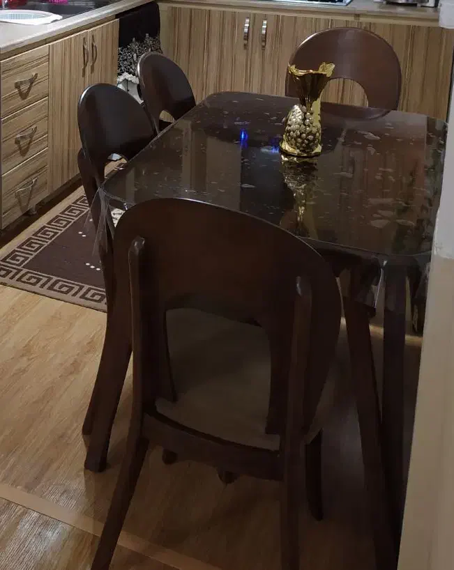 میز نهار خوری|میز و صندلی غذاخوری|رشت, علی آباد|دیوار