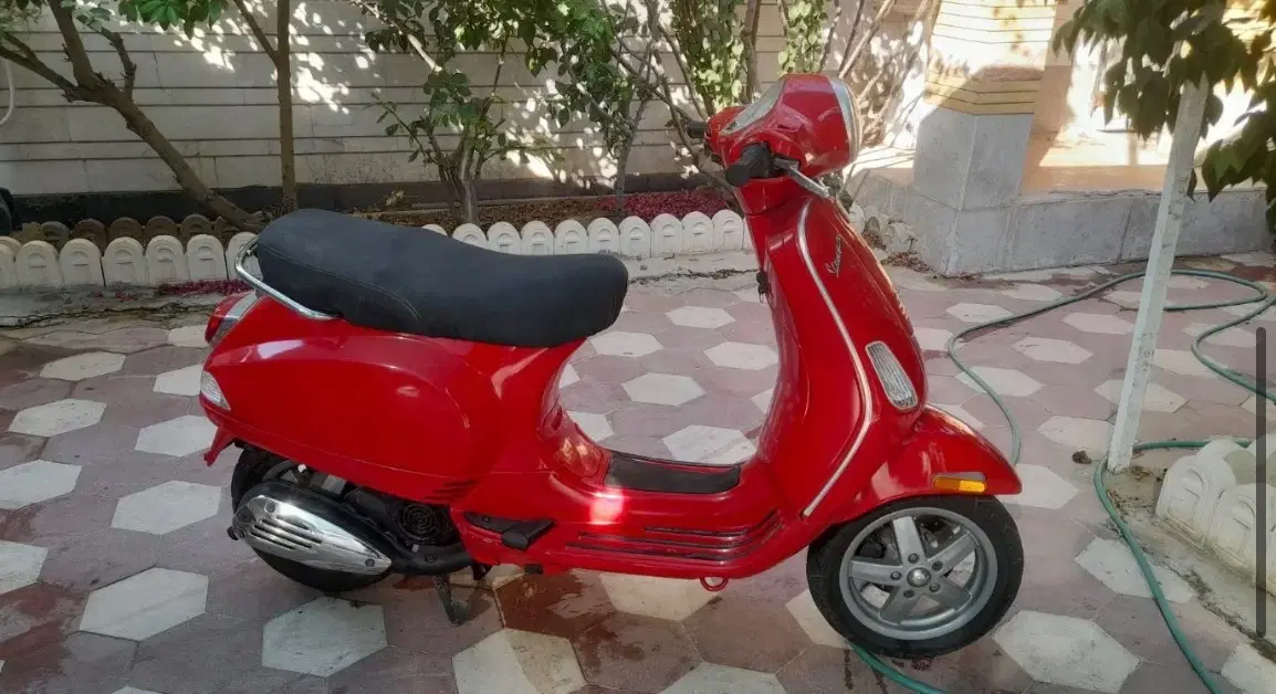 vespa|موتورسیکلت|اصفهان, هزارجریب|دیوار
