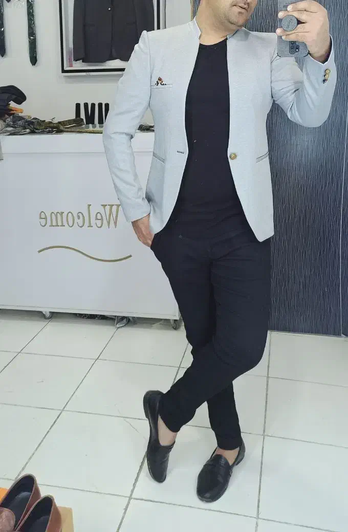 به یک فروشنده اقا نیازمندیم|استخدام بازاریابی و فروش|یاسوج, |دیوار