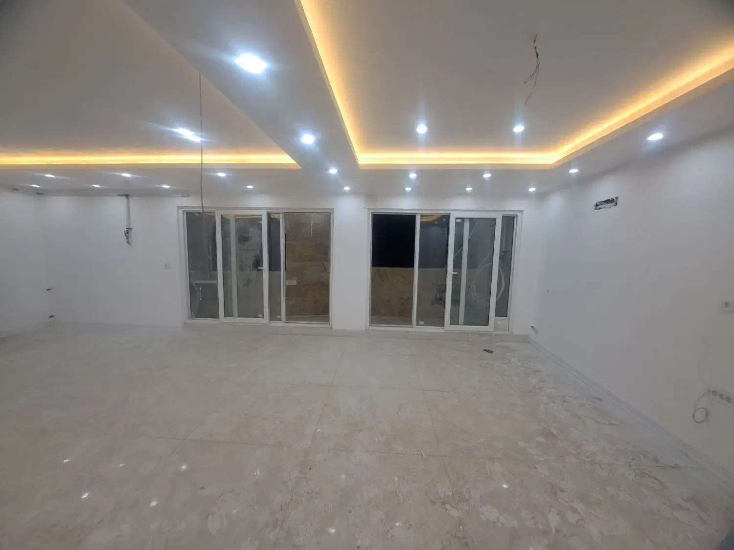 ۱۴۰ متری تک واحد کلید اول شخصی ساز|فروش آپارتمان|دزفول, |دیوار