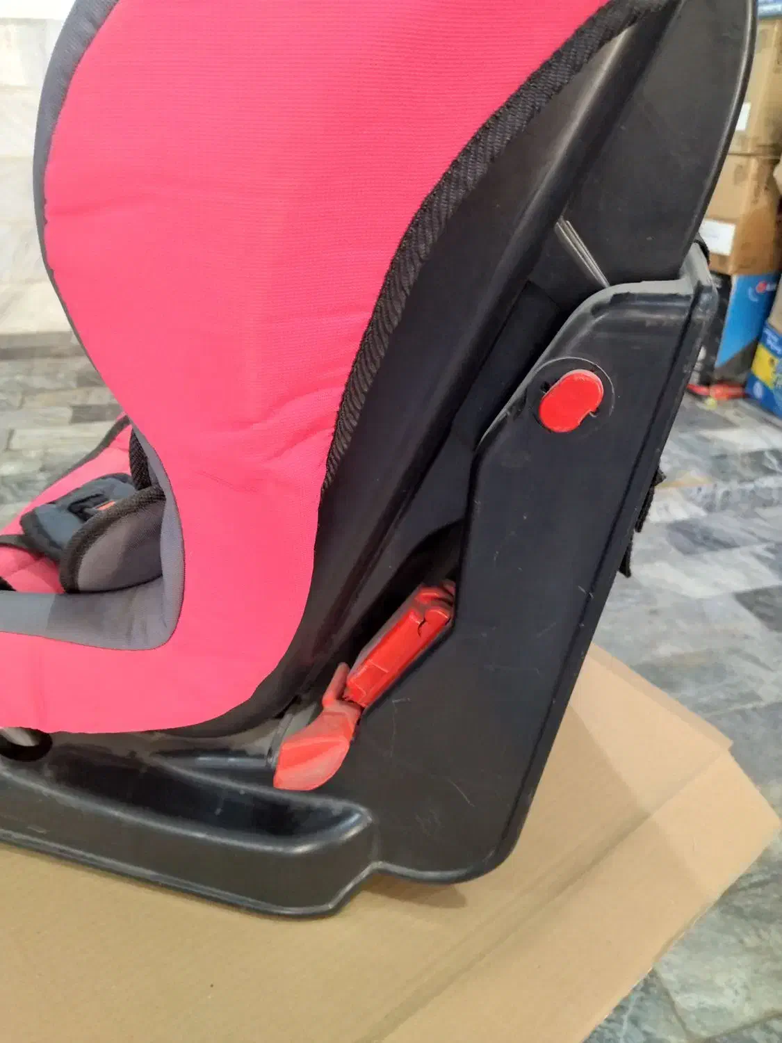 صندلی کودک|تخت و صندلی بچه|خرمدره, |دیوار