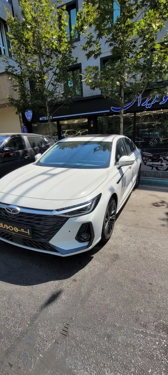 آریزو۸ مدل۱۴۰۴ نقداقساط صفرخشک اتومدیران|خودرو سواری و وانت|تهران, مهران (سیدخندان)|دیوار