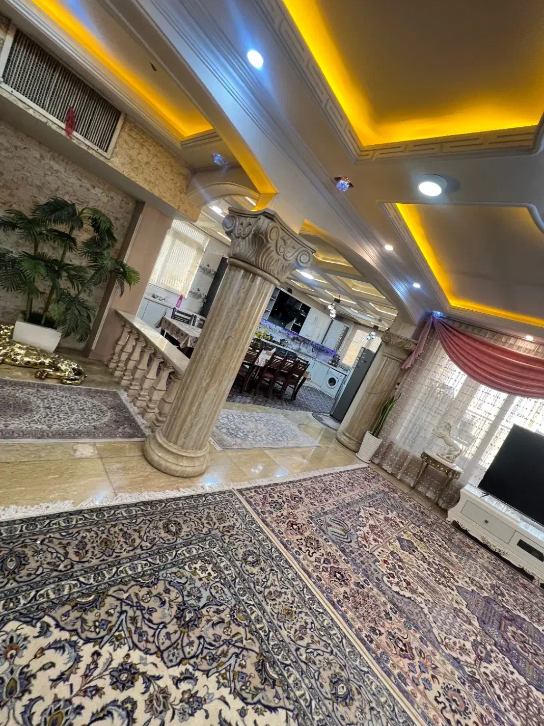 حدود200متر با 2پارکینگ سندی   تراس چهل متری|فروش آپارتمان|ری, جوانمرد قصاب|دیوار