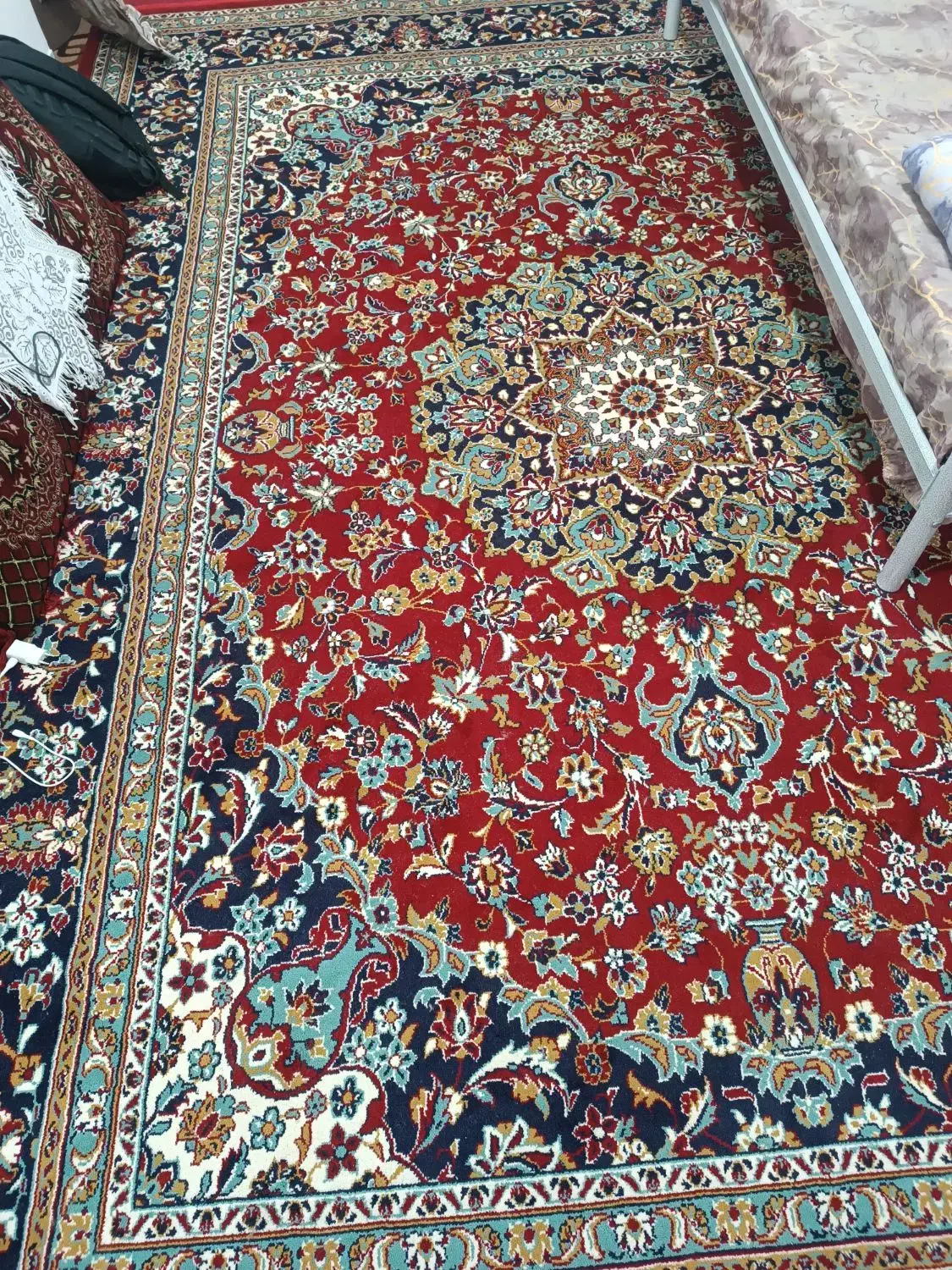 فرش|فرش|فردوس (خراسان), |دیوار