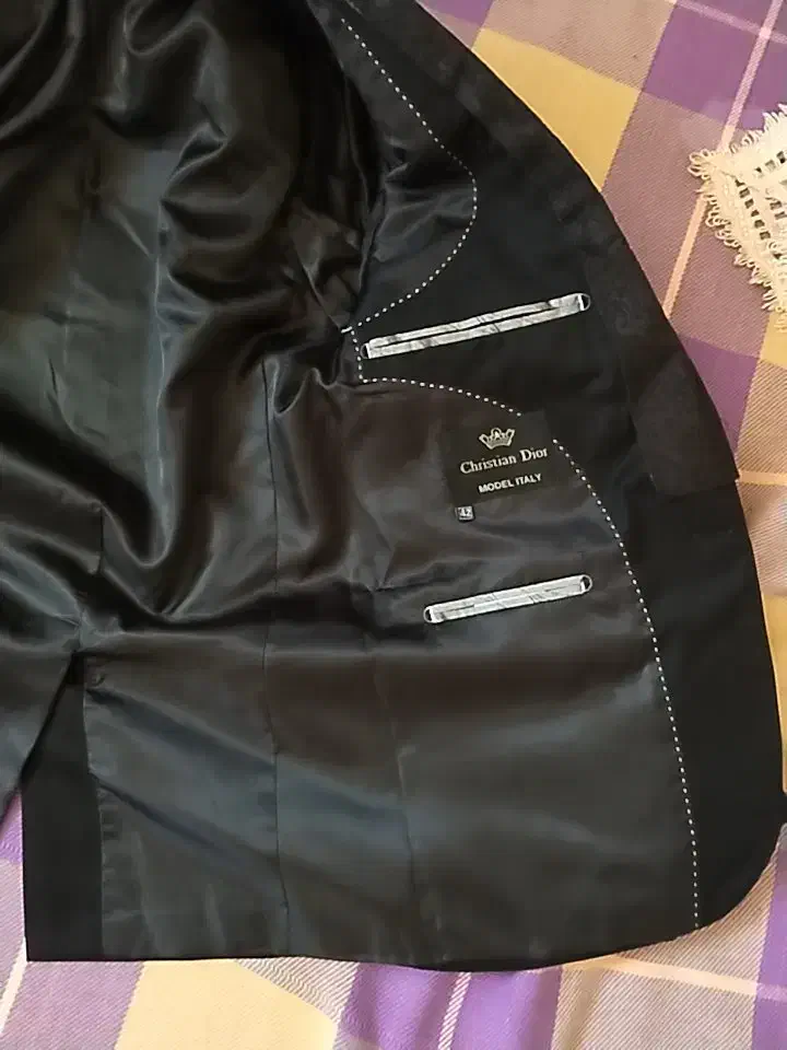 کت تک نو|لباس|دورود, |دیوار